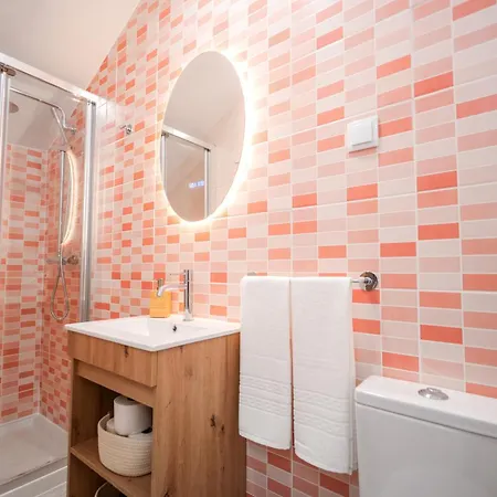 Bairro Novo - Local 招待所 3*