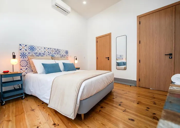 Гостевой дом Bairro Novo - Local Фигейра-да-Фош