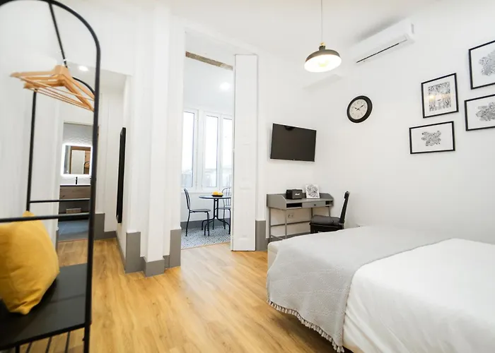 Bairro Novo - Local Фигейра-да-Фош